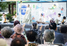 세종문화회관, 사는 곳 가까이로 예술을 배달한다