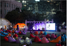 금요일 밤, 문화로 더위도 짜증도 야금야금(夜金) 날려볼까?